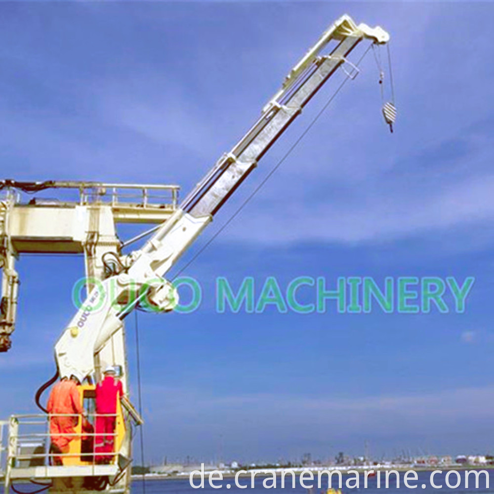 2.5 ton space saving electro hydraulic deck crane